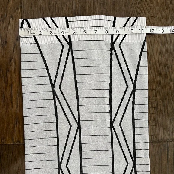 BCBGeneration Skirt - Picture 6 of 7